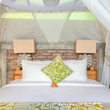 Romantic Barn With Mt. Agung Views Sidemen  Exterior photo