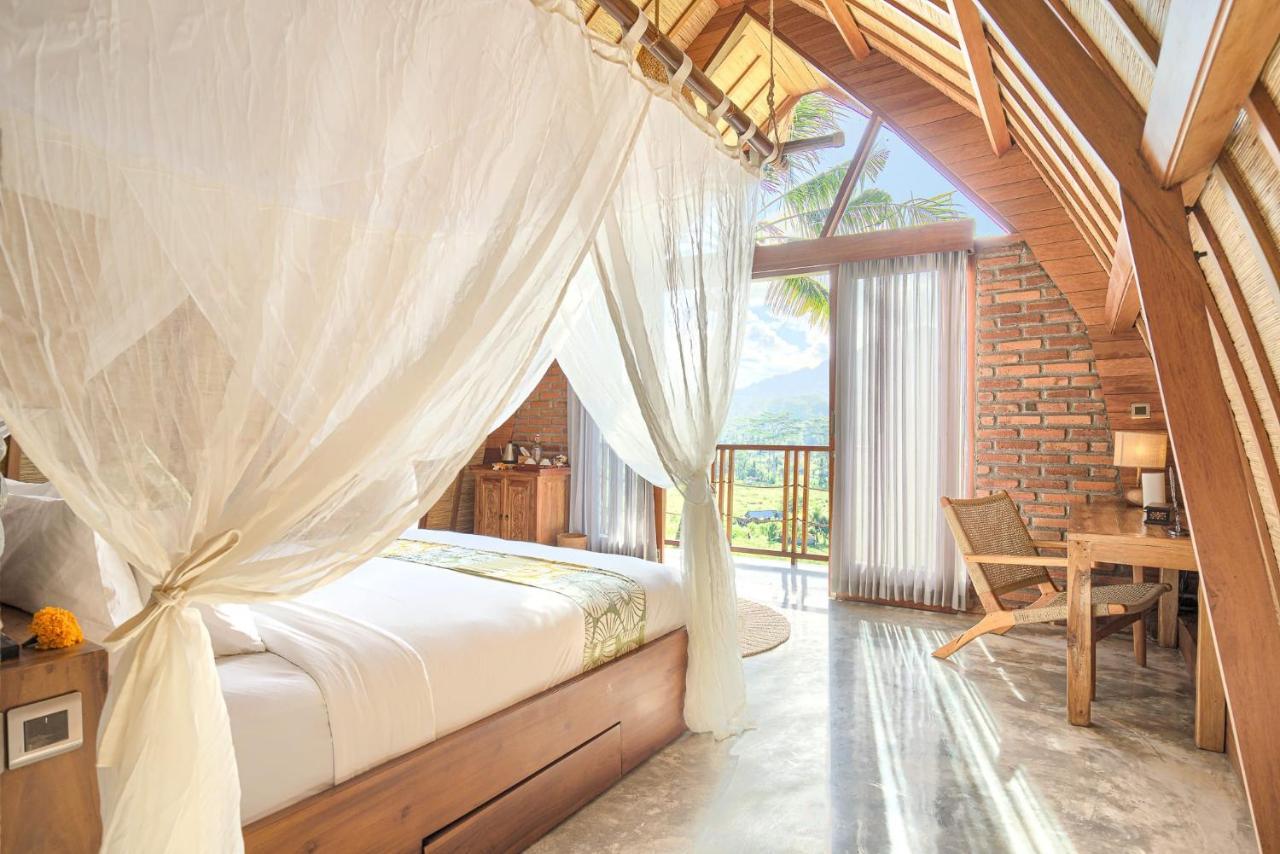 Romantic Barn With Mt. Agung Views Sidemen  Exterior photo