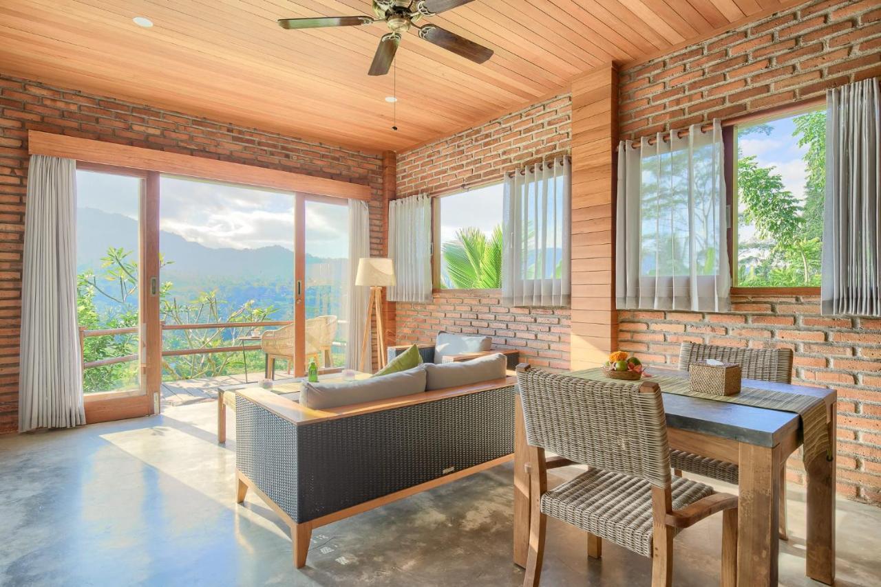 Romantic Barn With Mt. Agung Views Sidemen  Exterior photo
